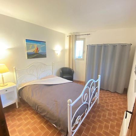 Charmant Appartement Au Coeur Du Village Tourrettes-sur-Loup Eksteriør billede